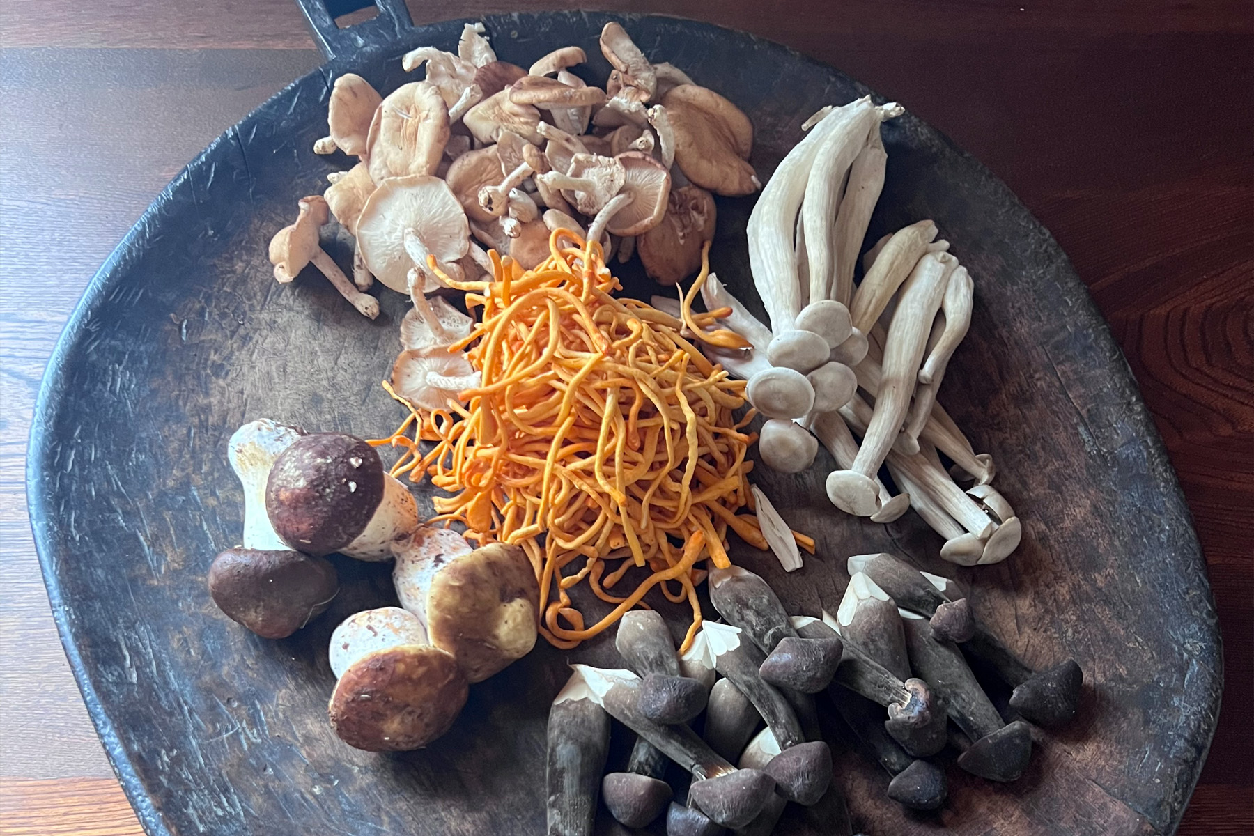 菌菇土鶏火鍋(雲南キノコ鍋)