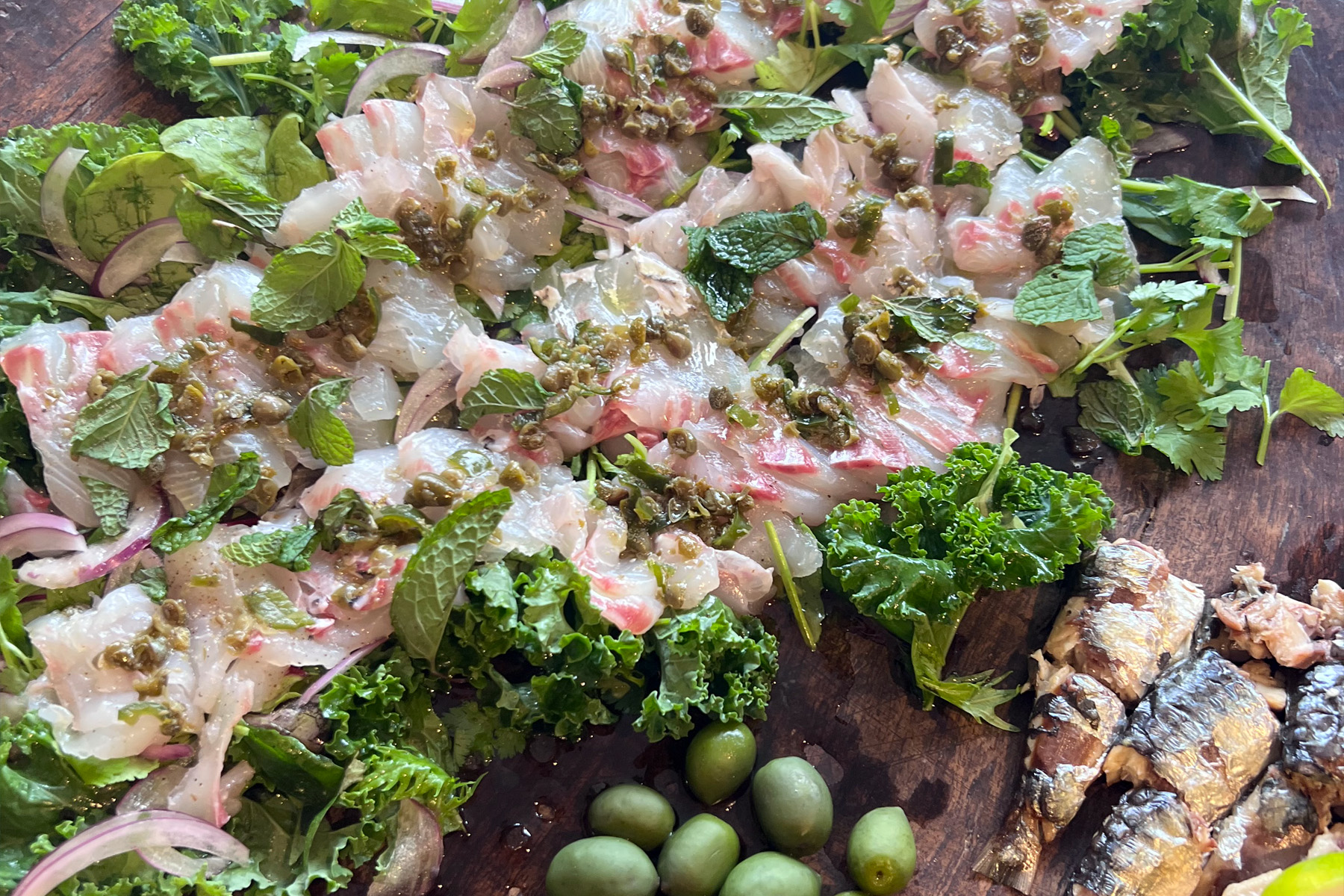 鮮魚のスパイシー・カルパッチョ